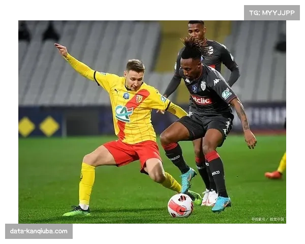 赛前新闻发布会,布雷斯特主帅强调球队将坚持一贯的快速反击打法